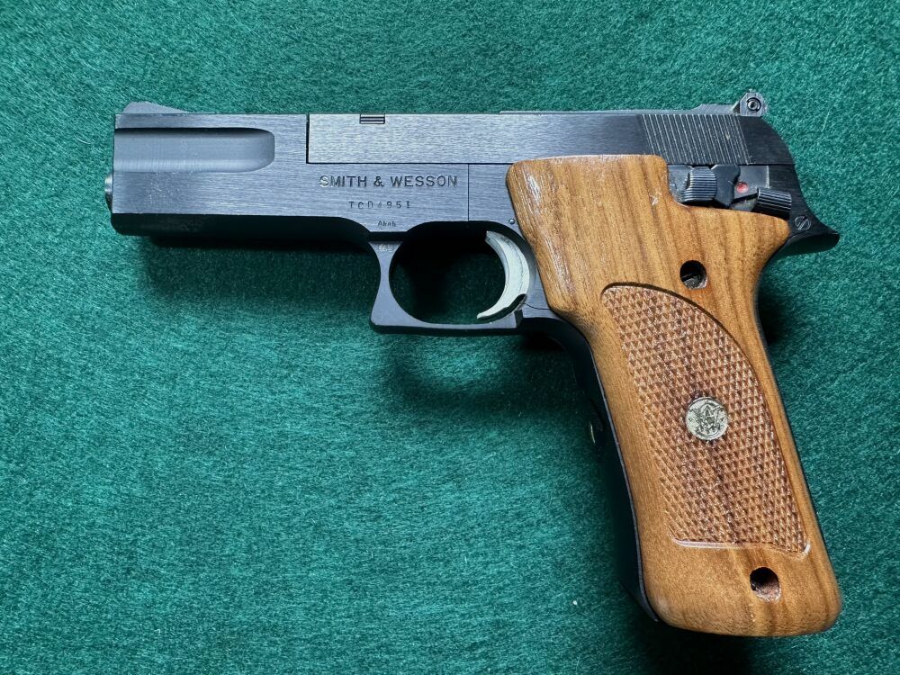 Smith & Wesson 422, Bild 3 von 4