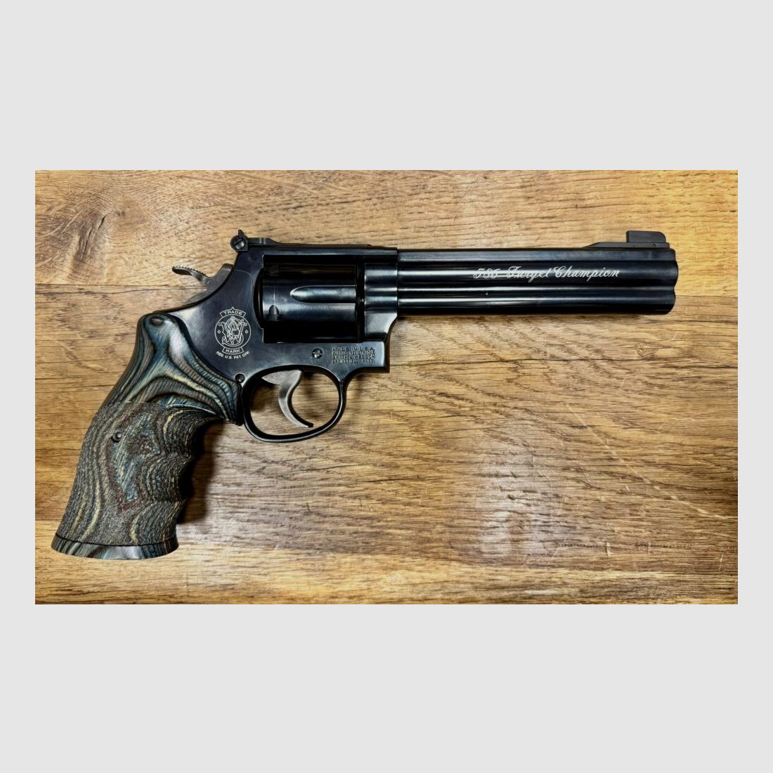Smith & Wesson 586 Target Champion, image 1 of 3