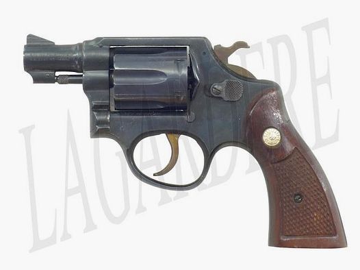 TAURUS (REVOLVER)