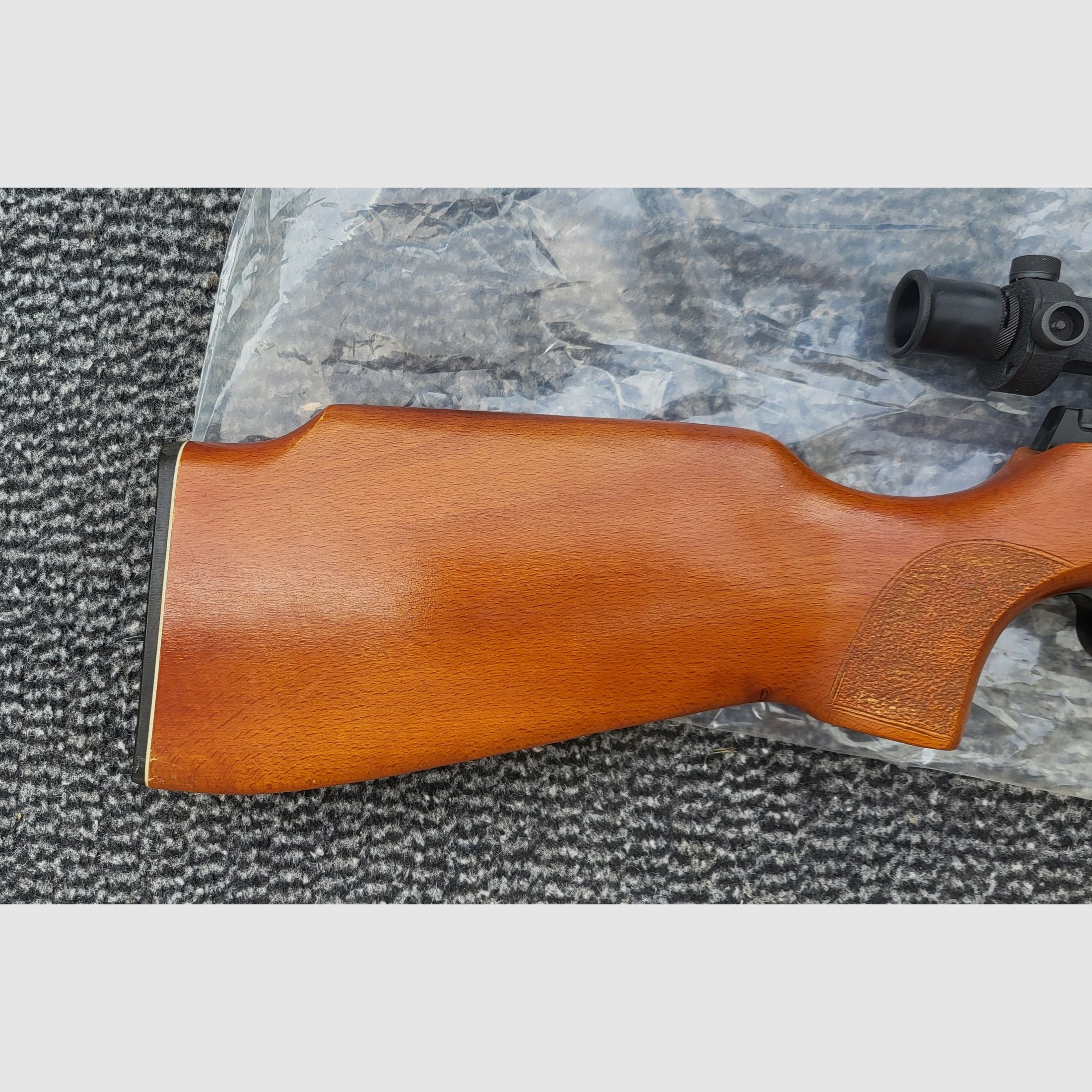 Haenel 303 Super, Knicker GDR