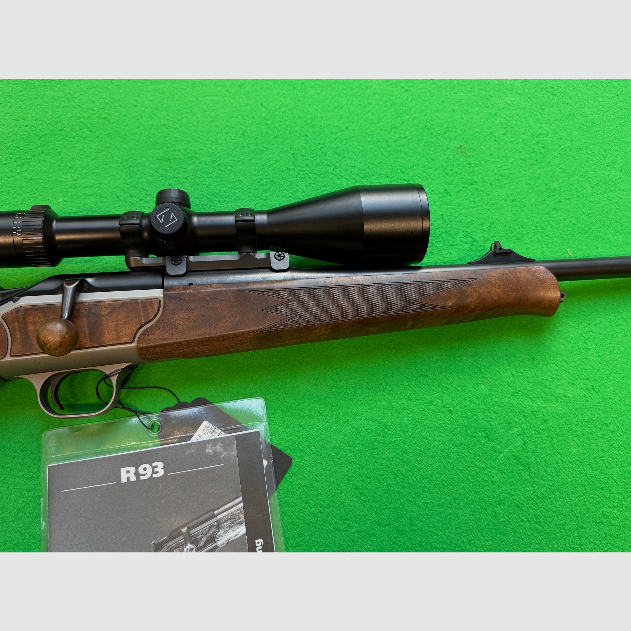 Blaser R93 Holz .30-06 inkl. Zeiss 3-12x56