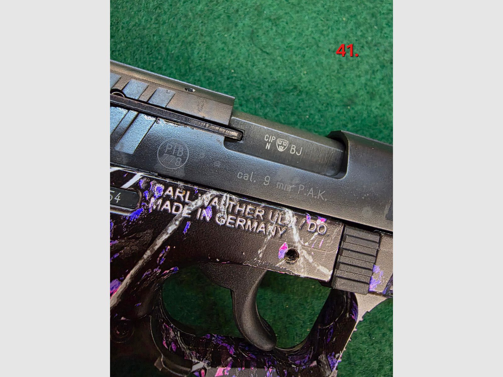 Walther P22 Muddy Girl Kaliber 9mm PAK Schreckschuss SRS