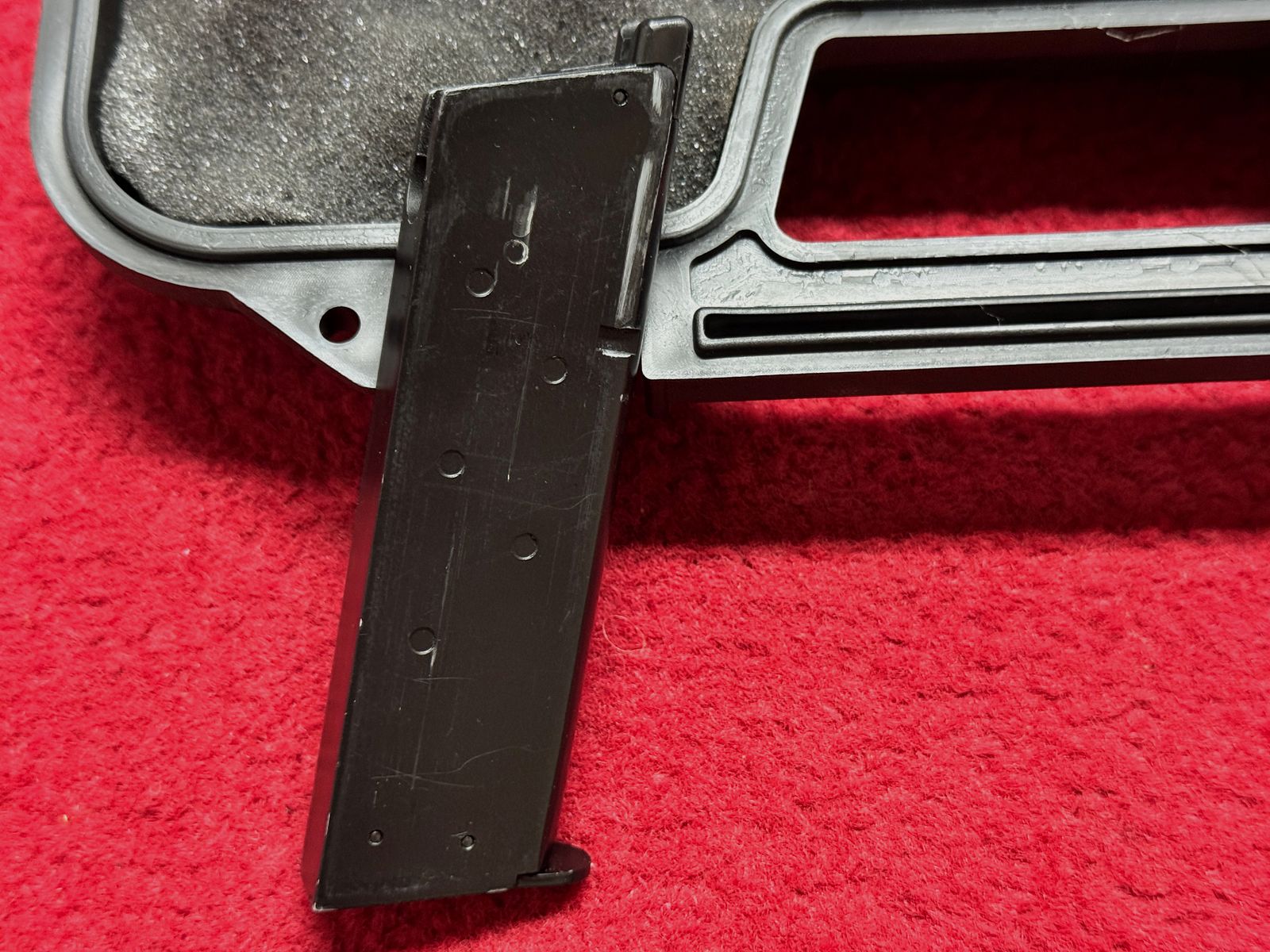 WE Socomgear US Marine MEU SOC 1911er GBB 6mm Airsoft mit Koffer GBB 