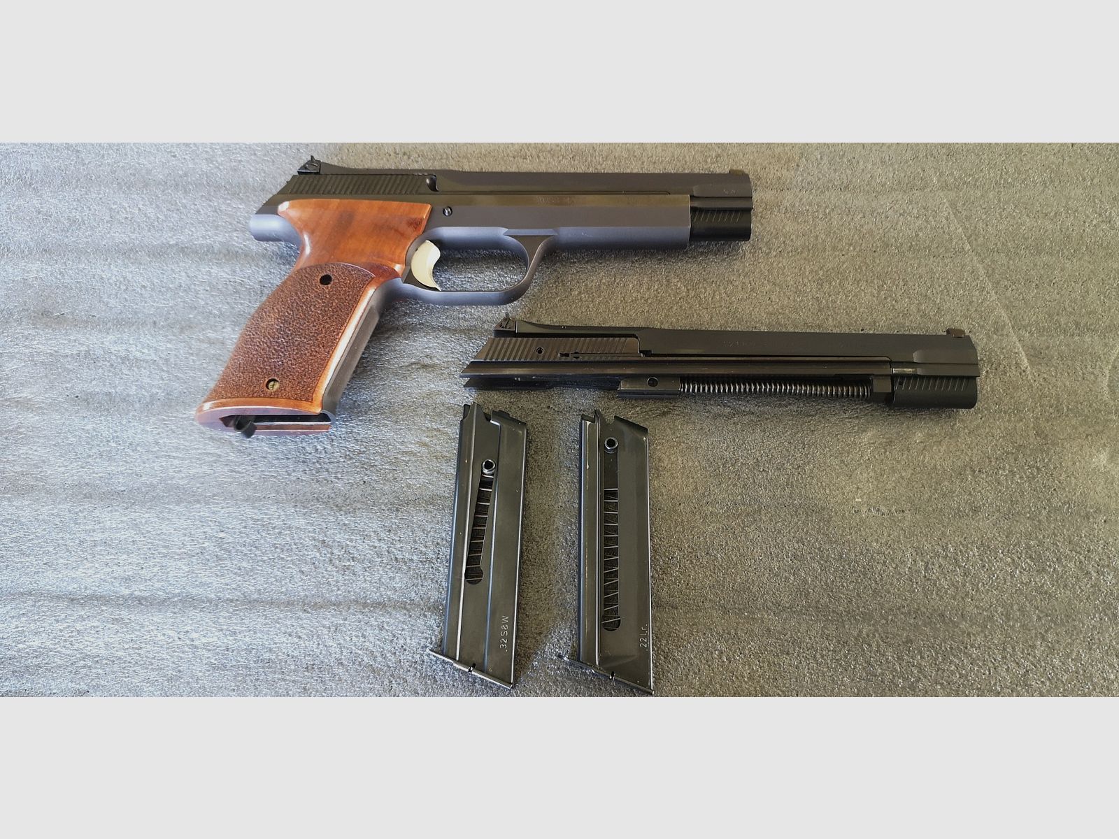 Sport Pistole SIG Hämmerli P240 Kal..32 S&W long mit Wechselsystem .22lfB