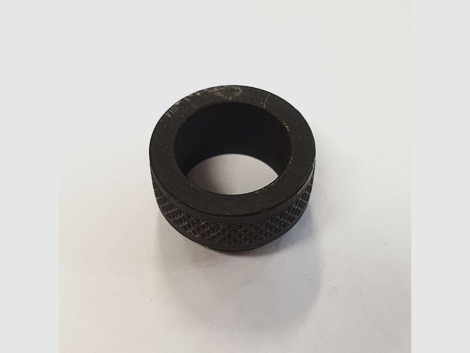 Unknown locking nut for reloading dies