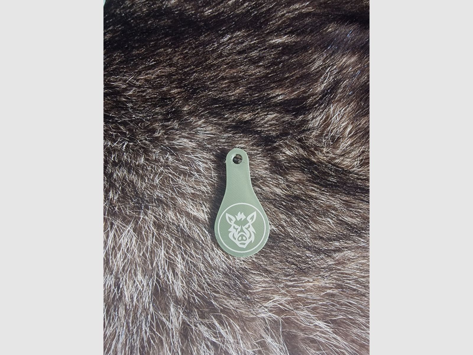 Einkaufswagenöffner mit jagdlichen Motiven