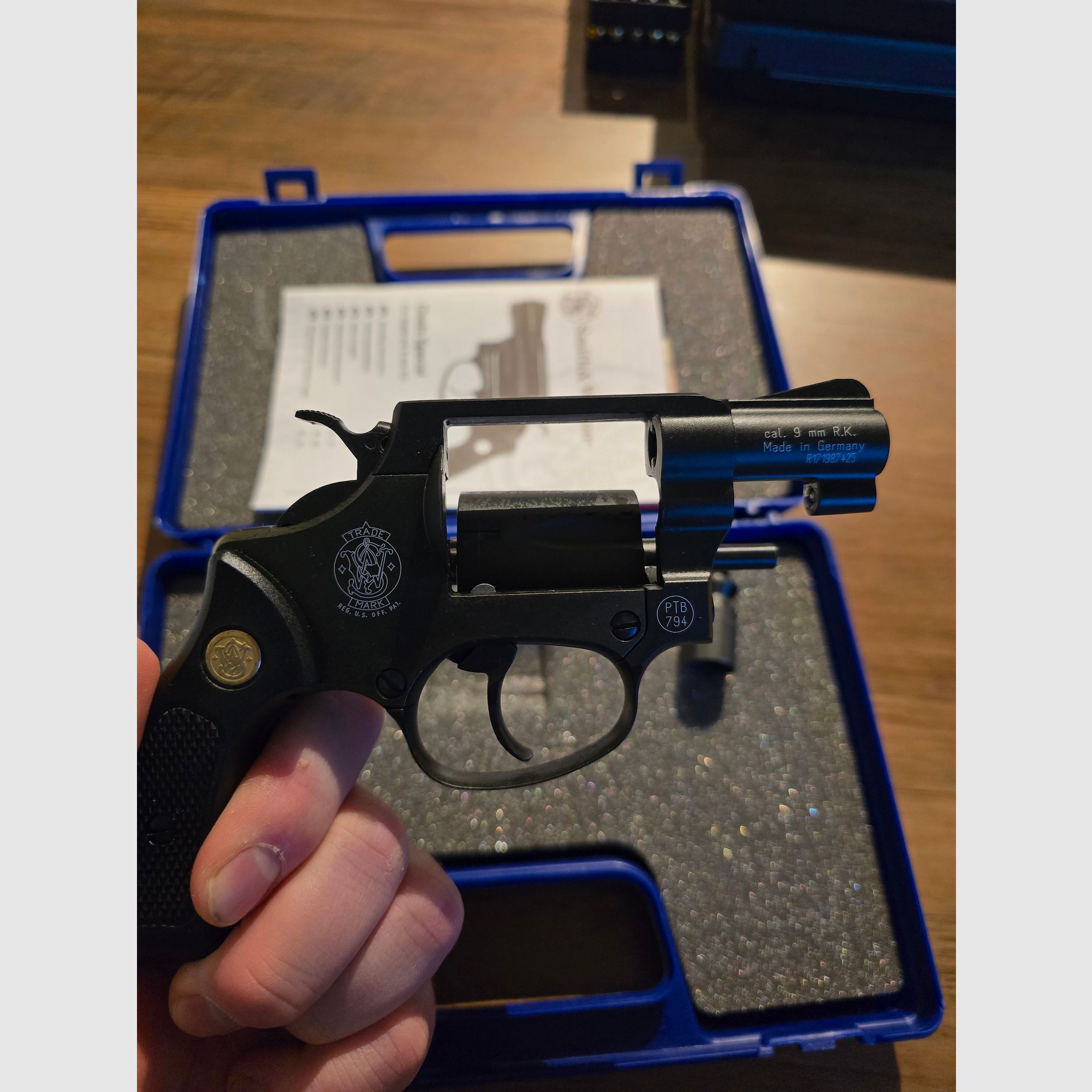 Smith & Wesson Chiefs Special 9mm R.K black Only pickup!