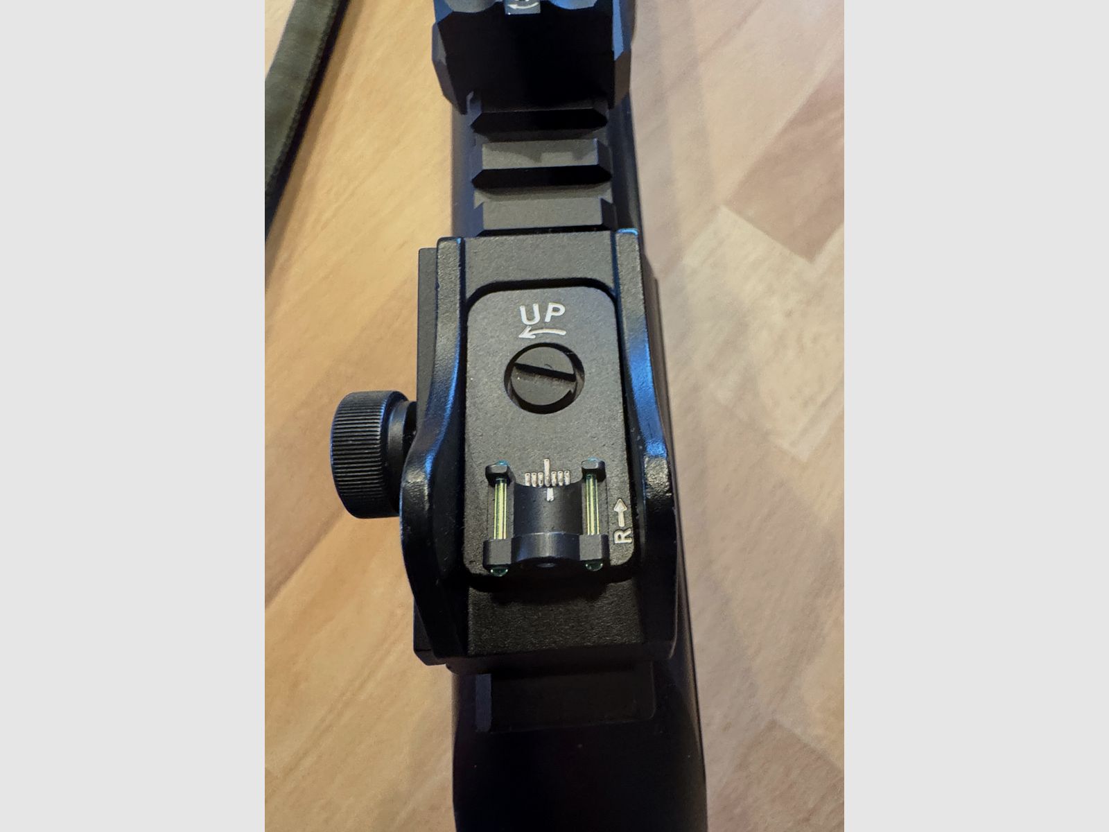Fabarm / SDASS tactical-12/76, mit Leuchtpunktvisier. Gebraucht