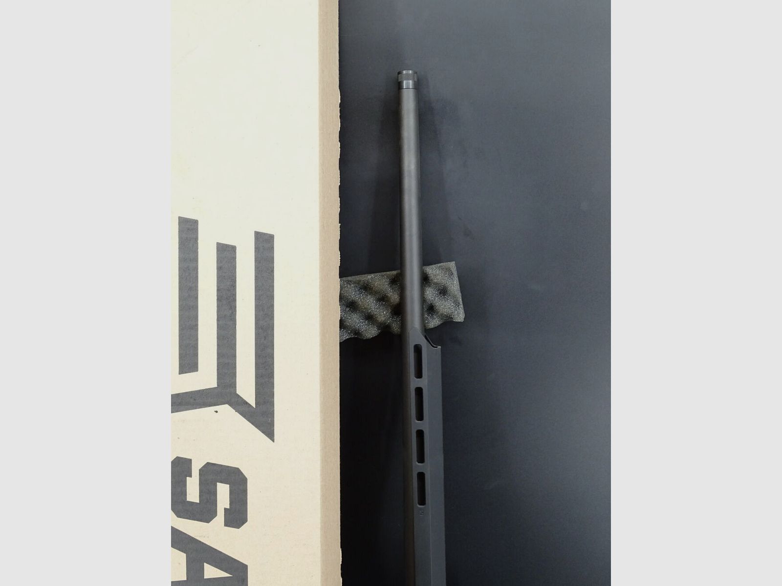 Savage Axis II kaliber .223 Rem NIEUWE WAPEN met SD-draad Axis II