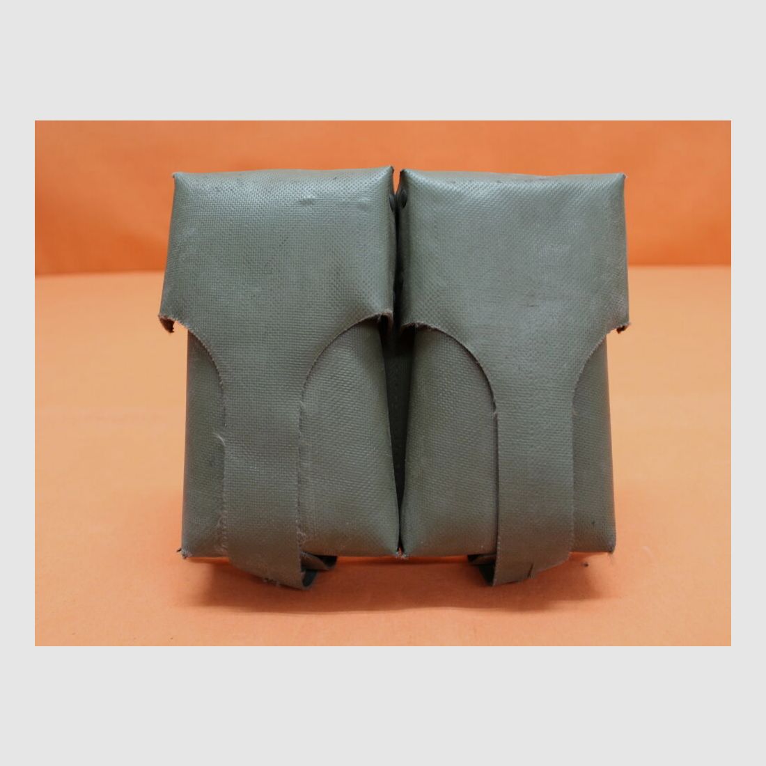 BUND SURPLUS Heckler&Koch HK G3: Magazine Pouch BUND (8465-12-120-8765) Layered Fabric Olive