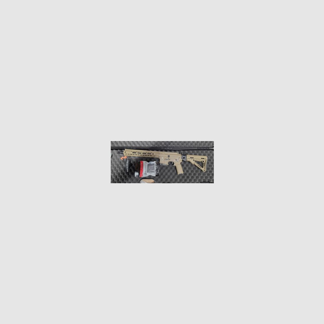 Schmeisser AR15 Solid Duty .223 Rem. FDE