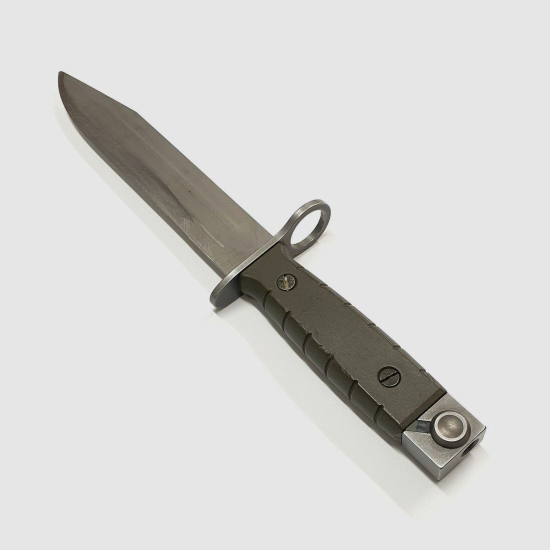 Bayoneta de orden suiza, SIG PE90/Stgw 90 con soporte de cinturón