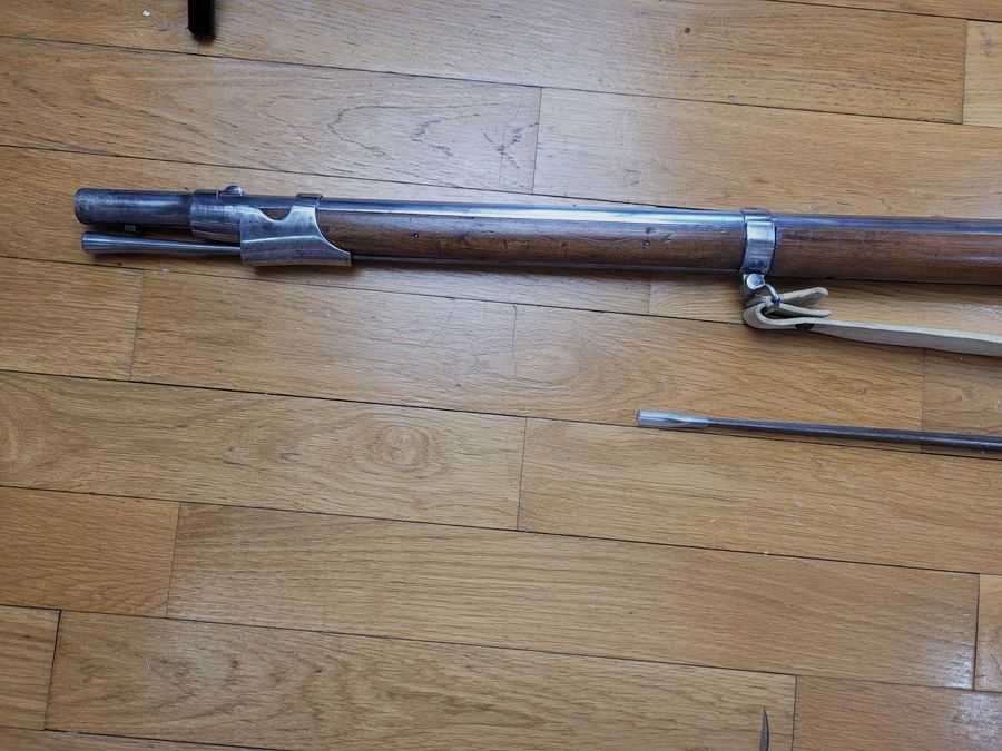 Sehr schönes Gewehr Modell 1842 T (nicht Tbis) – Nationale Waffenfabrik Tulle 1850 – Bajonett – Gewehrriemen – Ausgezeichneter Zustand, Bild 19 von 32