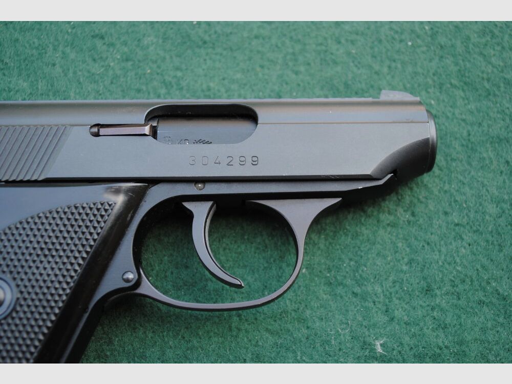 Walther Mod. TPH, twee originele magazines met schoen