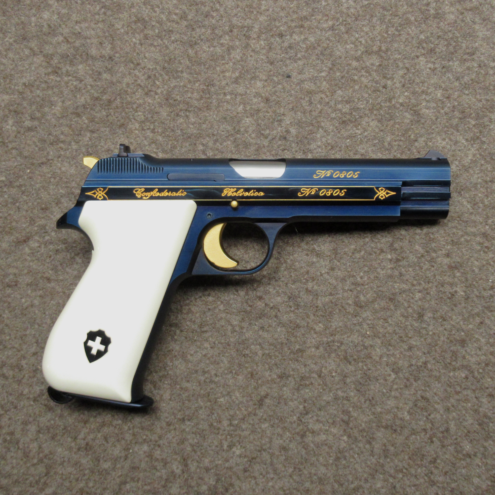 AB-64 pistolet SIG mod. P210 700e cal. 9mm Para, image 1 sur 7