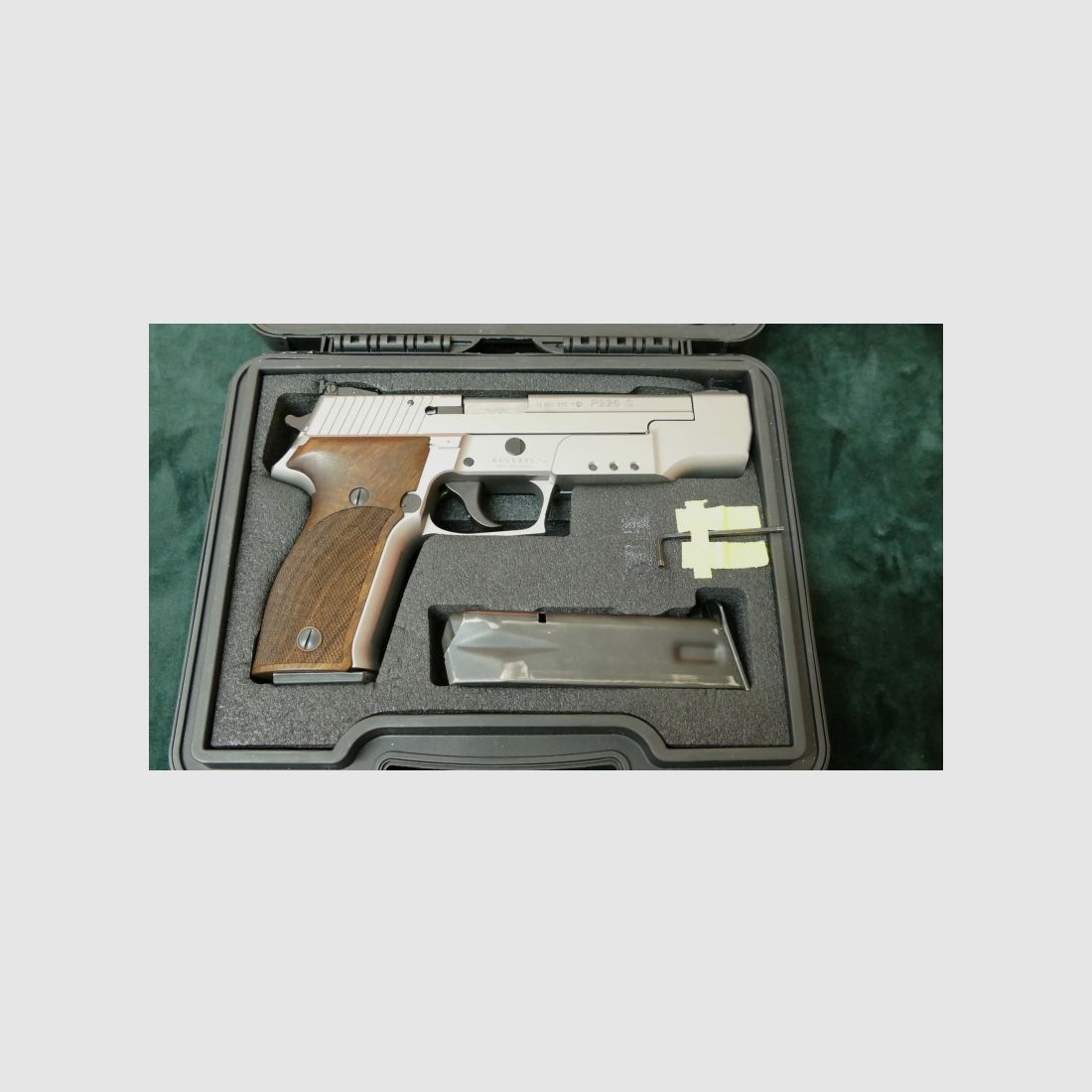 SIG Sauer Mod. P226S, Kal. 9mmLuger, top Zustand!!