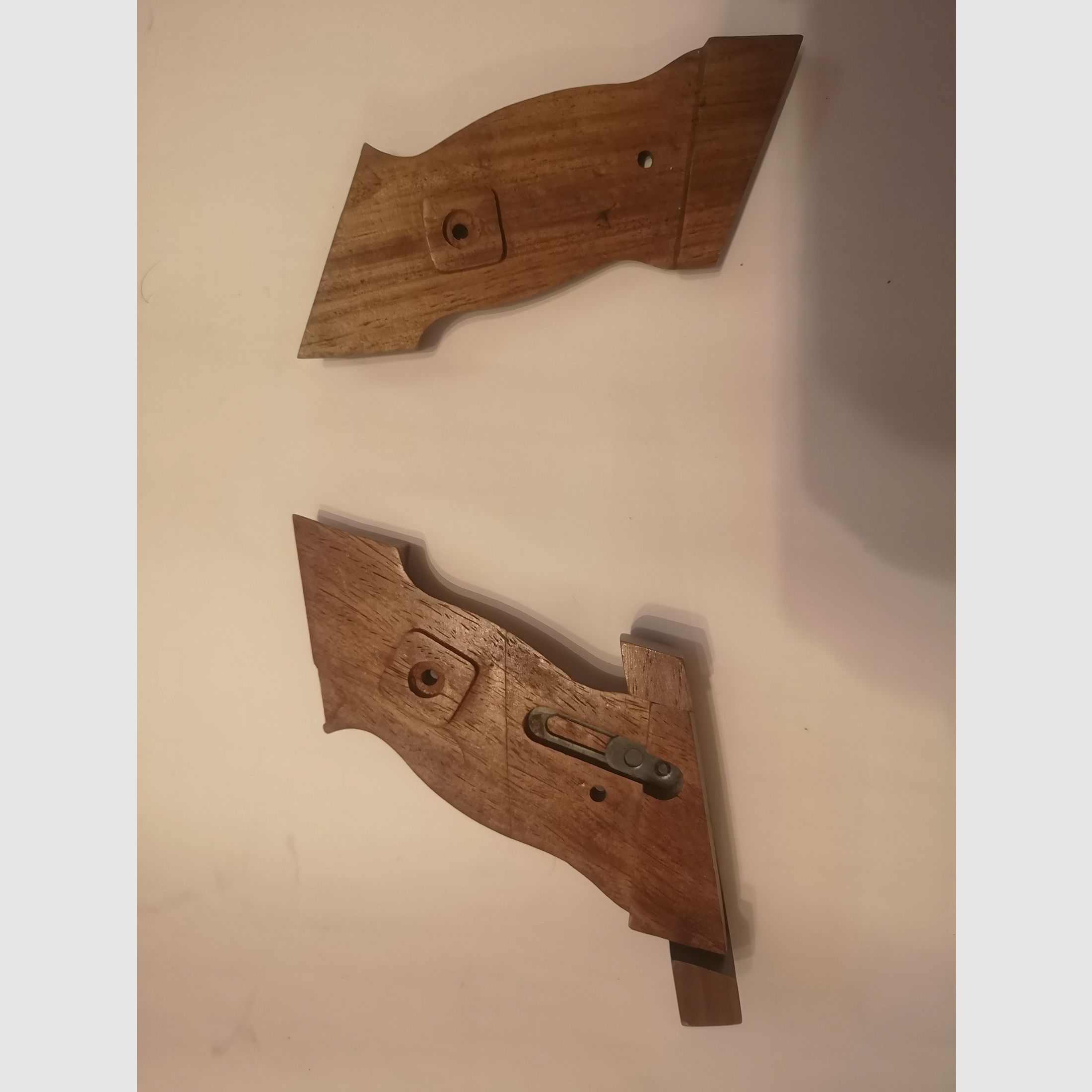 Diana mod 6 empuñaduras