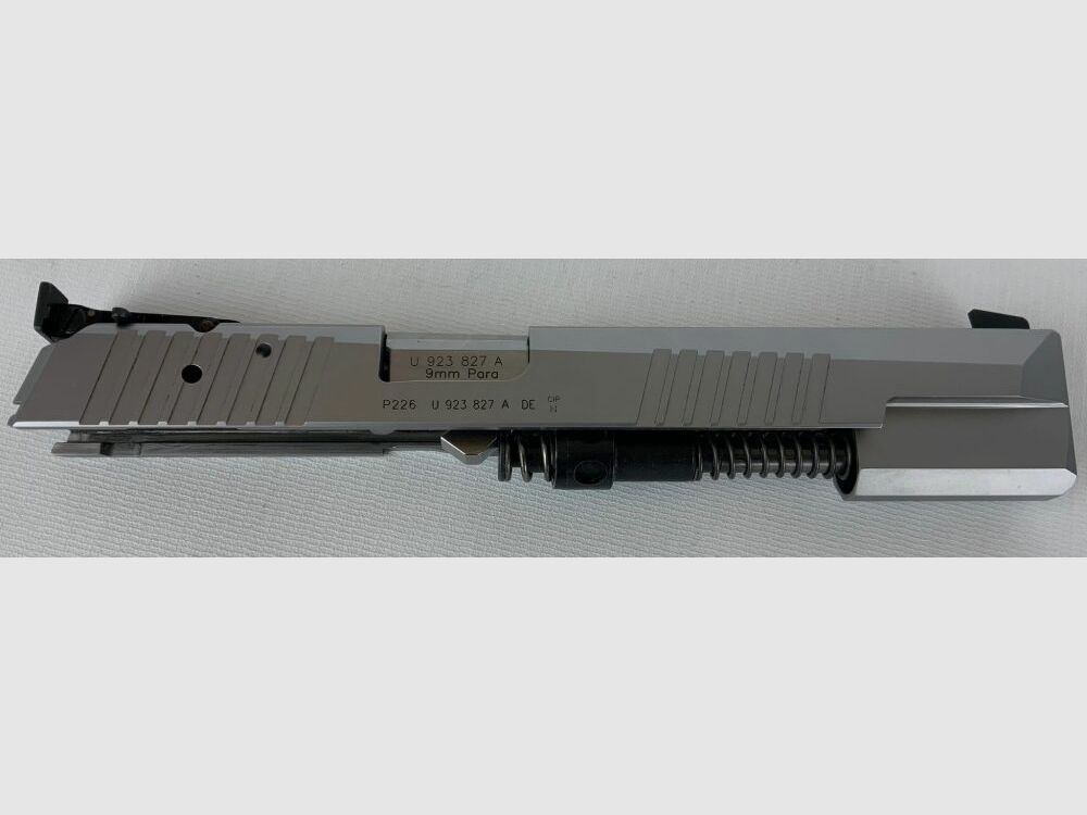 SIG Sauer P 226 X-Six / X-Five Mastershop inkl. 2x Laufgewicht, inkl. 5x Magazin, Bild 3 von 4