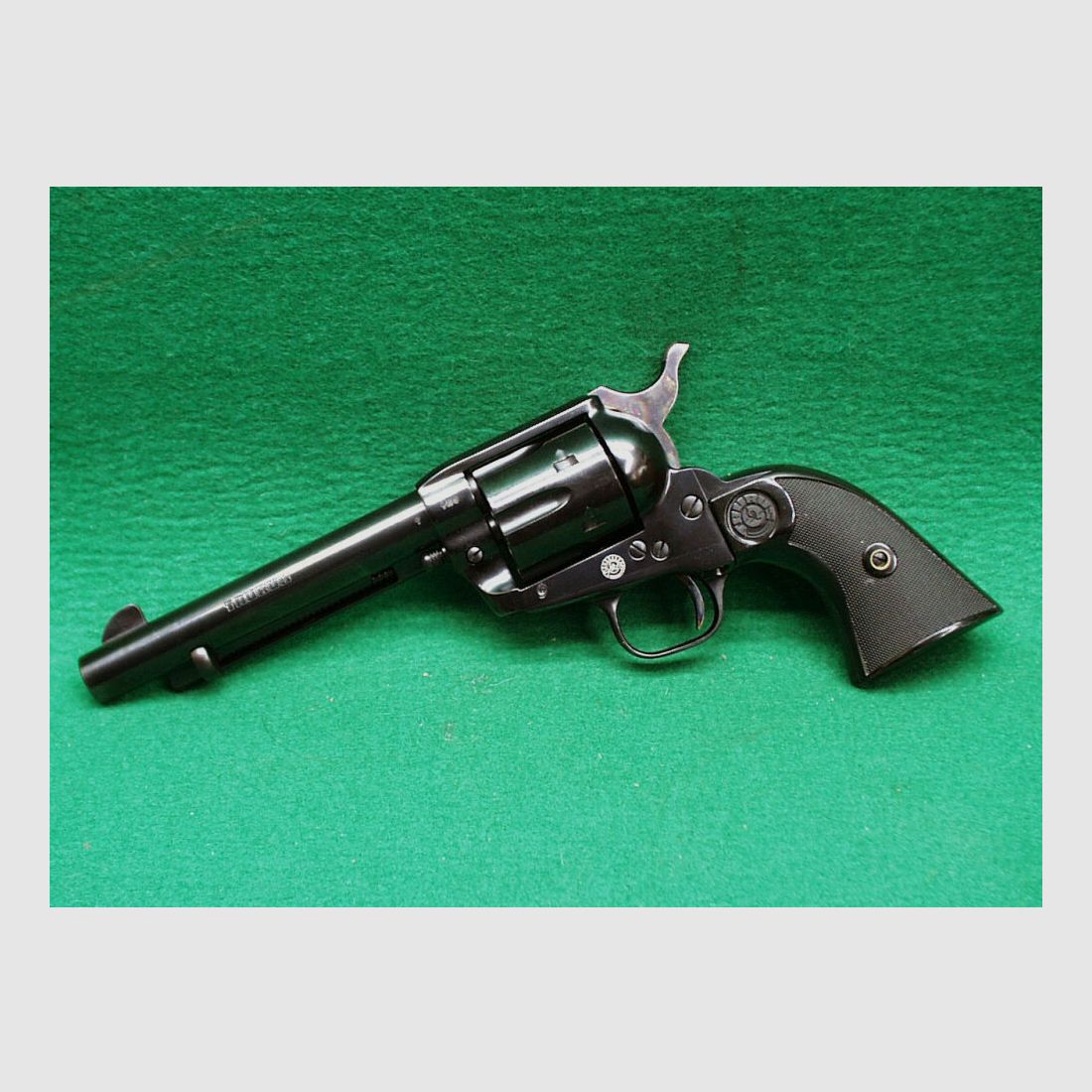 Taurus Western Revolver .45LC, geblauwde