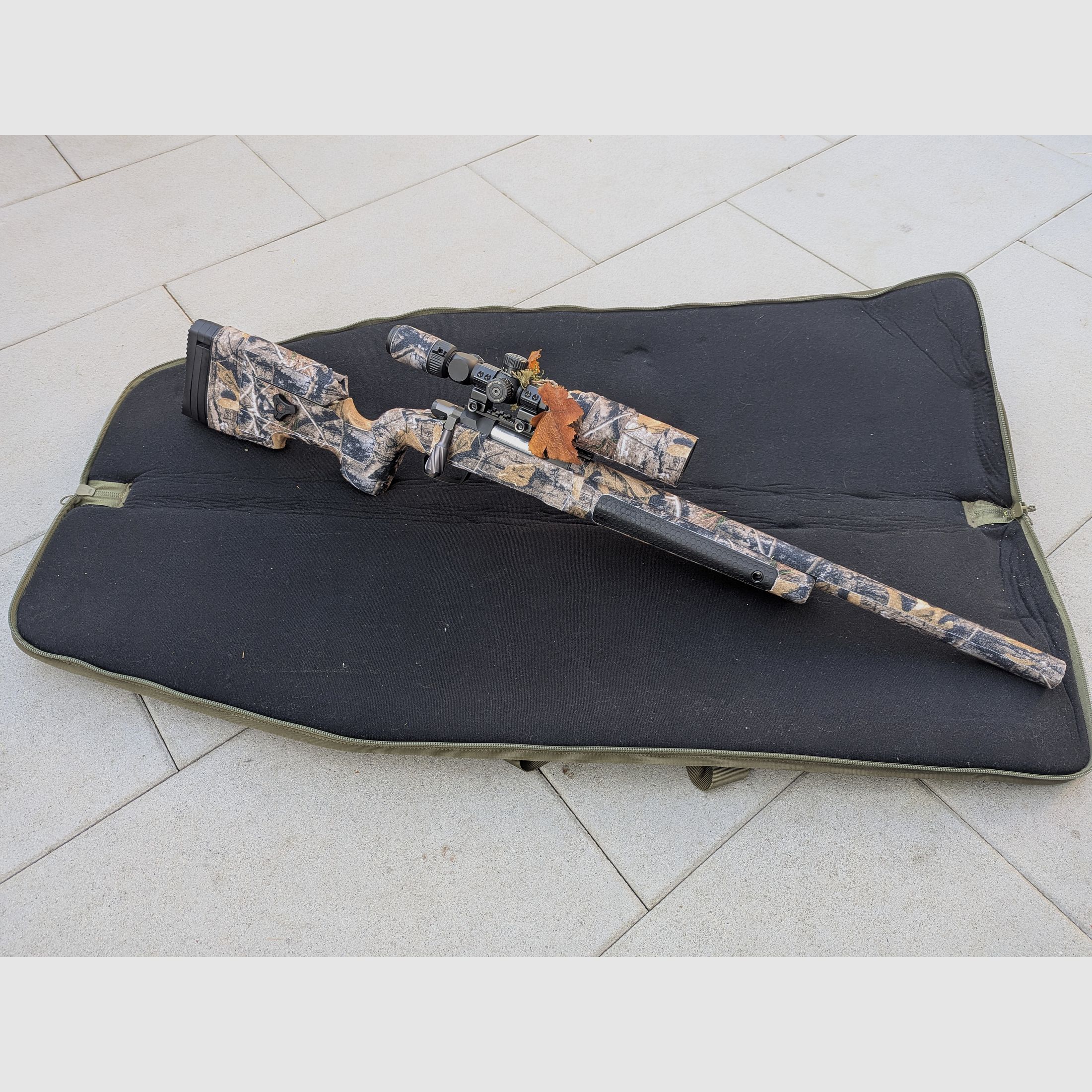 Maple Leaf Mlc 338