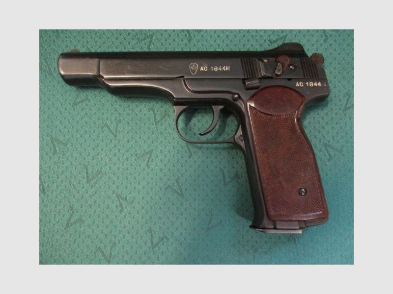 Pistole mit Anschlagschaft Stetschkin Stechkin APS 9mm Makarov APS
