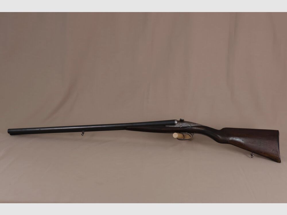 Darné; St. Etienne Side-by-Side Shotgun with Subtle Engraving