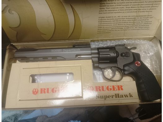 16 long and short guns