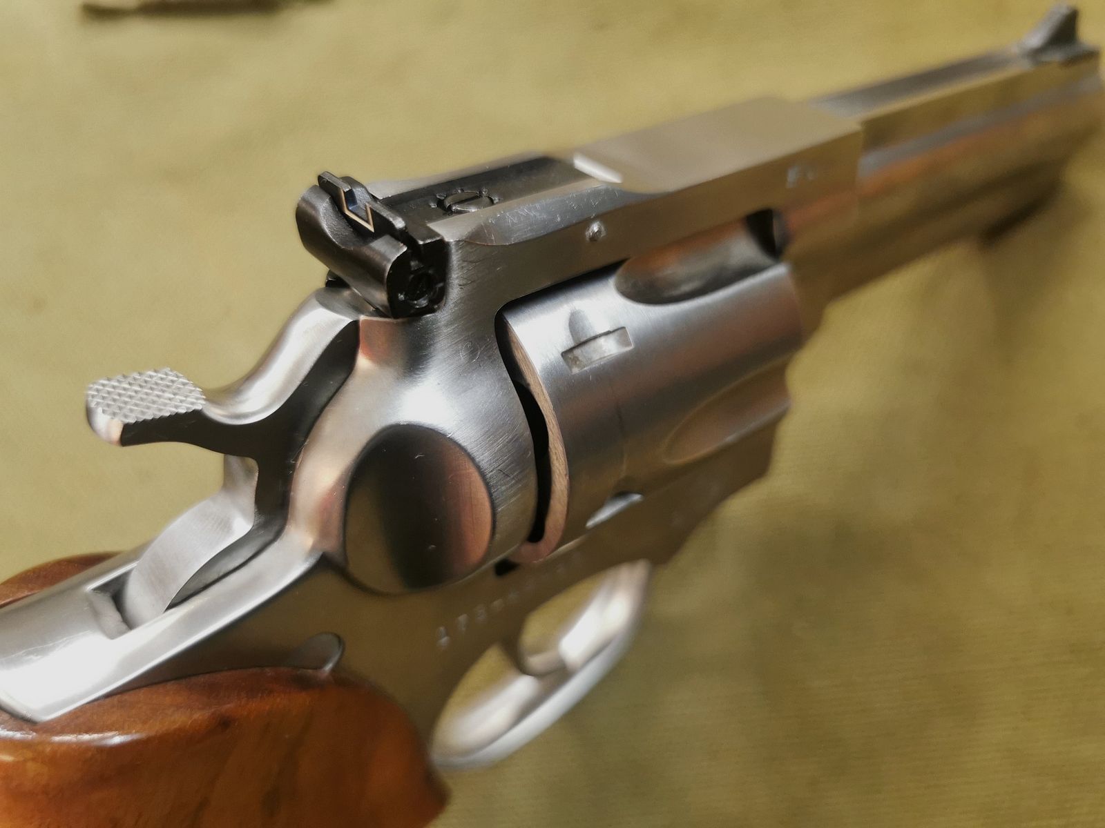 RUGER GP100  .357Mag   4Zoll schwerer Revolver