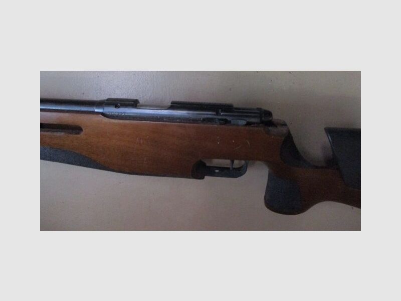 Fusil à un coup .22lr Anschütz 1807 1807