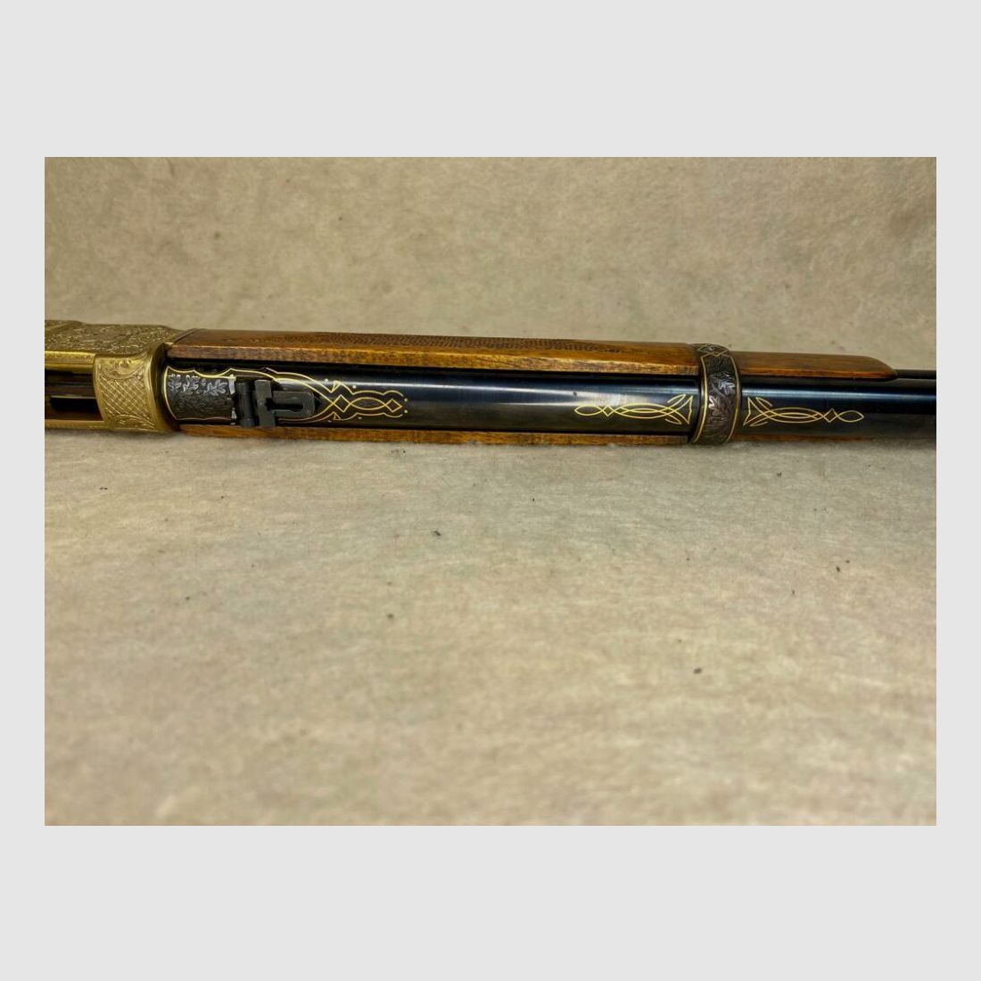 Uberti 1866 - .22lr - Sammlerwaffe - Handgraviert