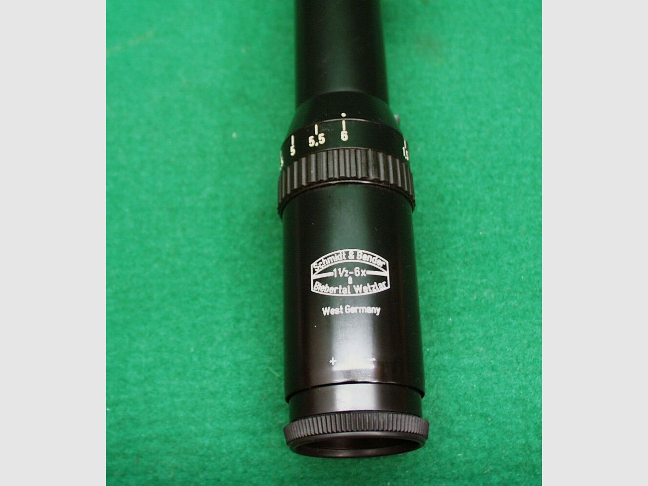 Schmidt & Bender riflescope 1.5-6x42