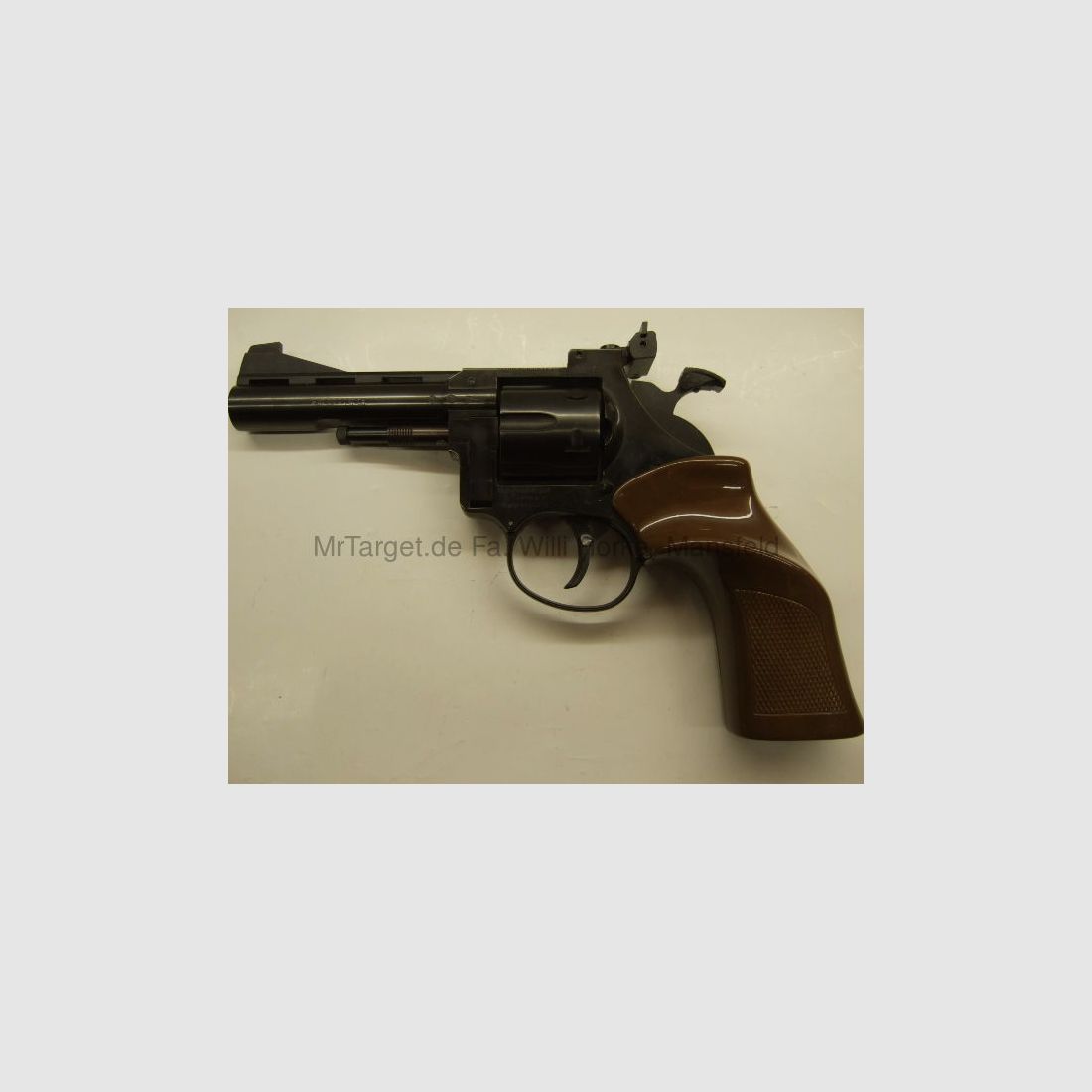 EM-GE 323 Match * 4" loop * als nieuw * met matchvizier