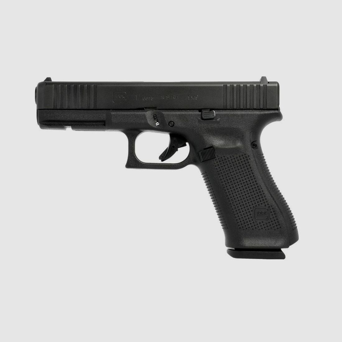 Pistolet Glock Glock 17 Gen5 w kalibrze 9mm Para (9x19) w zestawie z akcesoriami