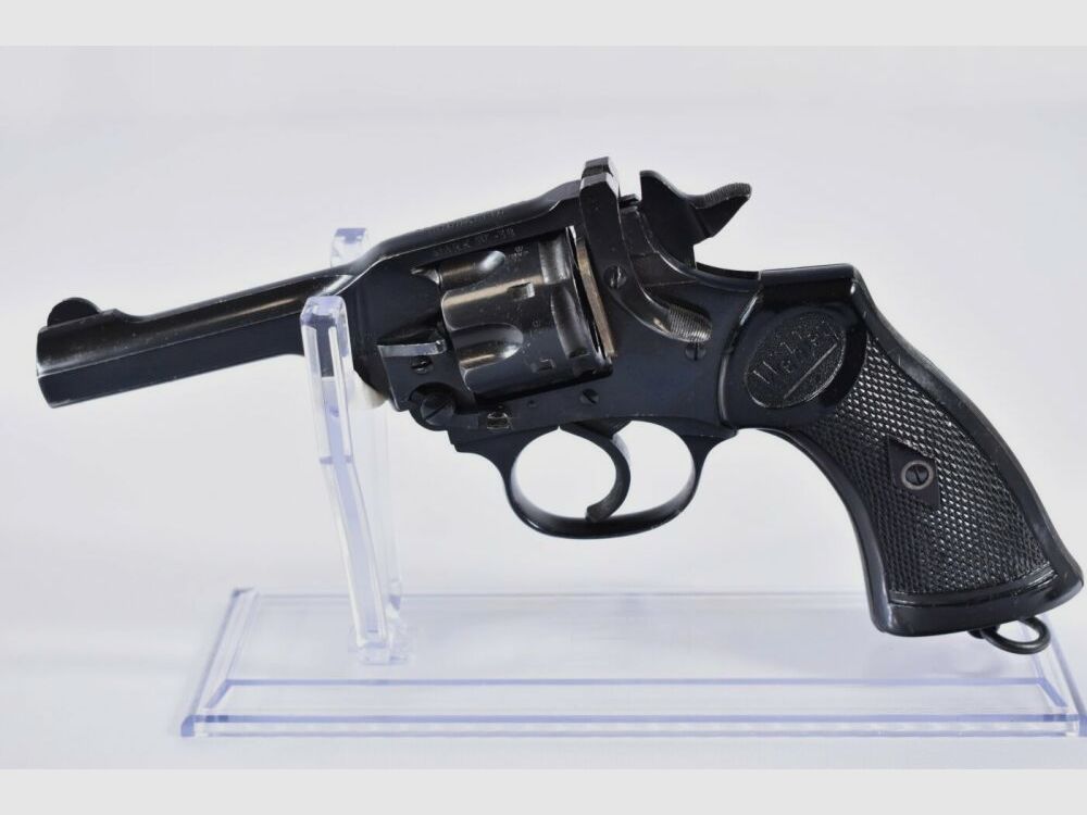 Webley & Scott MARK IV .38S&W Revolver