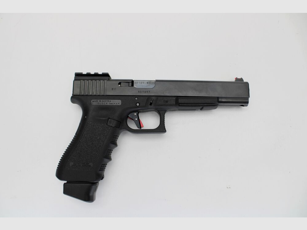 Pistole Glock 17L mit 7 Magazinen und Holster Timney Abzug 9mmLuger