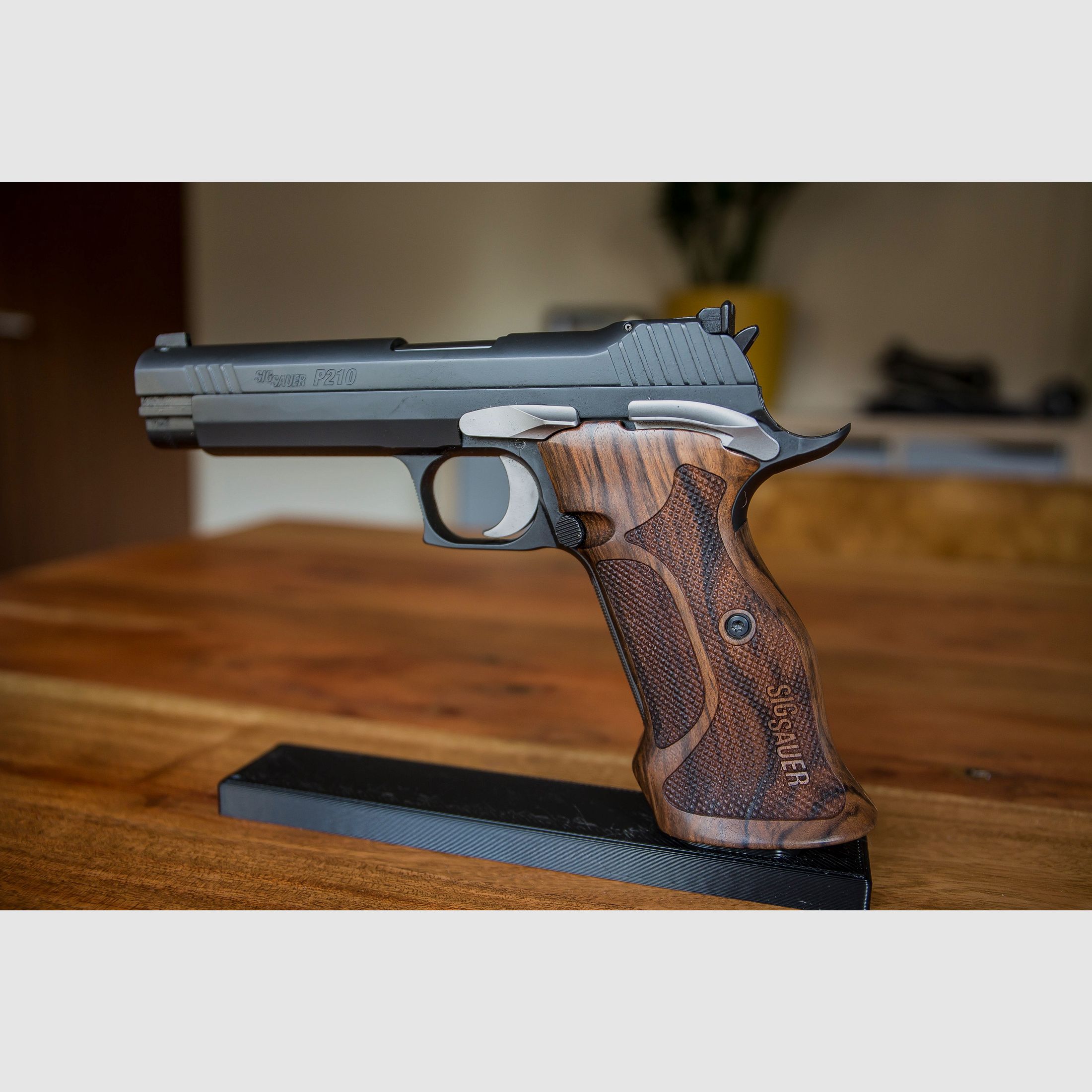SIG Sauer pistool P210 Target, afbeelding 1 van 4