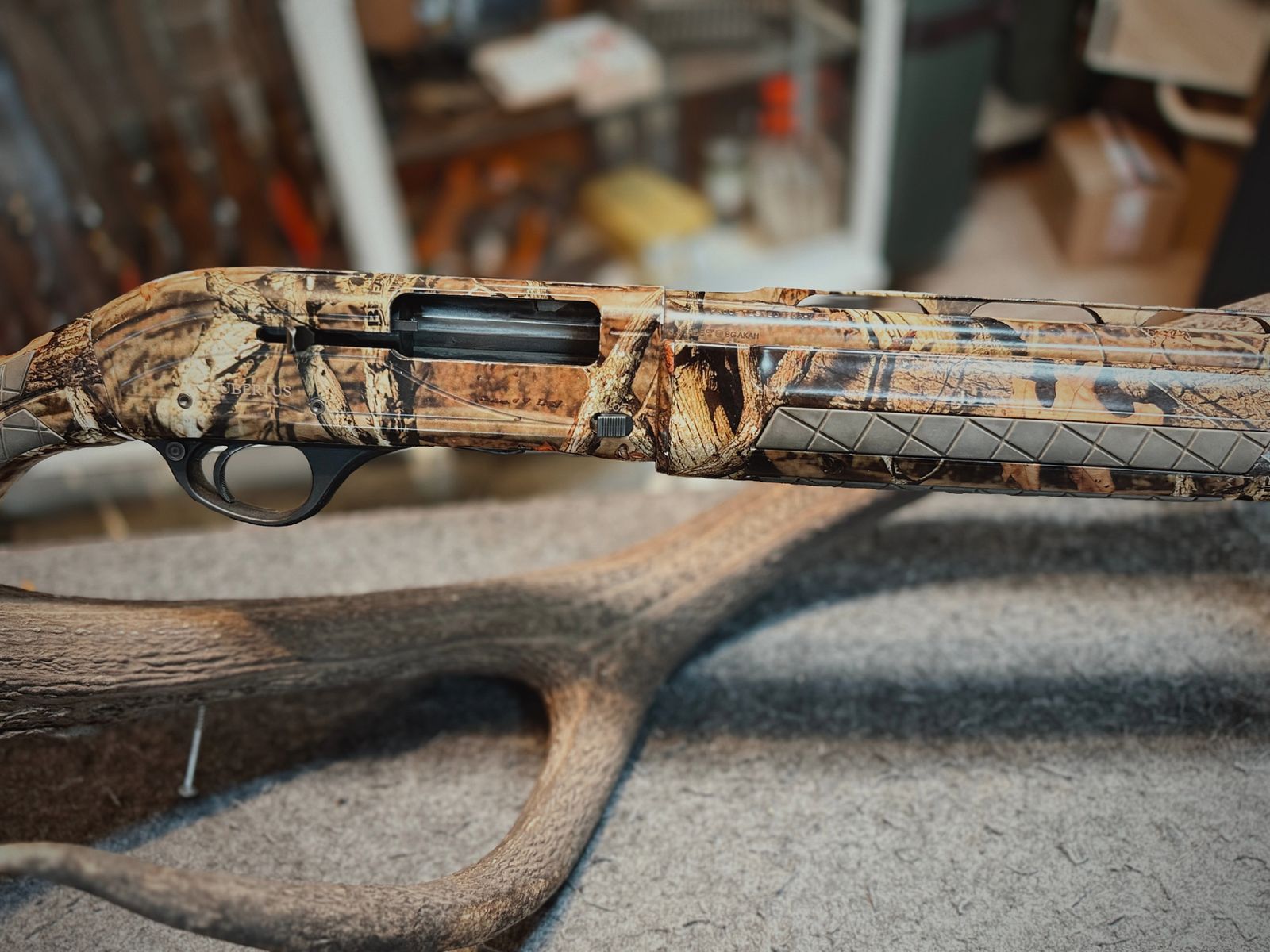 Hubertus Selbstladeflinte 12/76