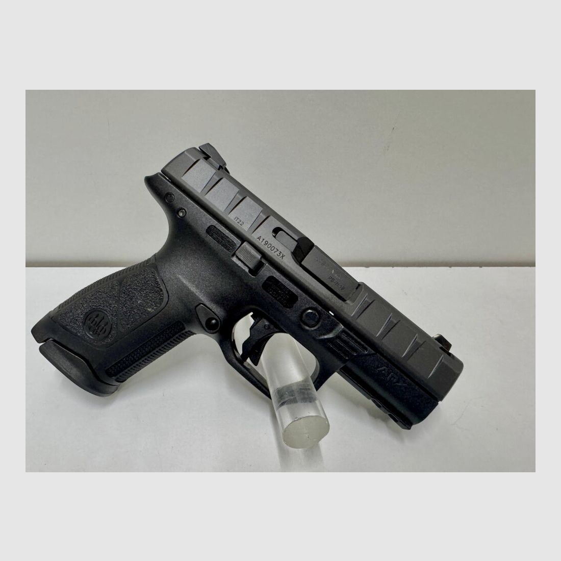 Beretta APX Centurion - Broń Friedrichs