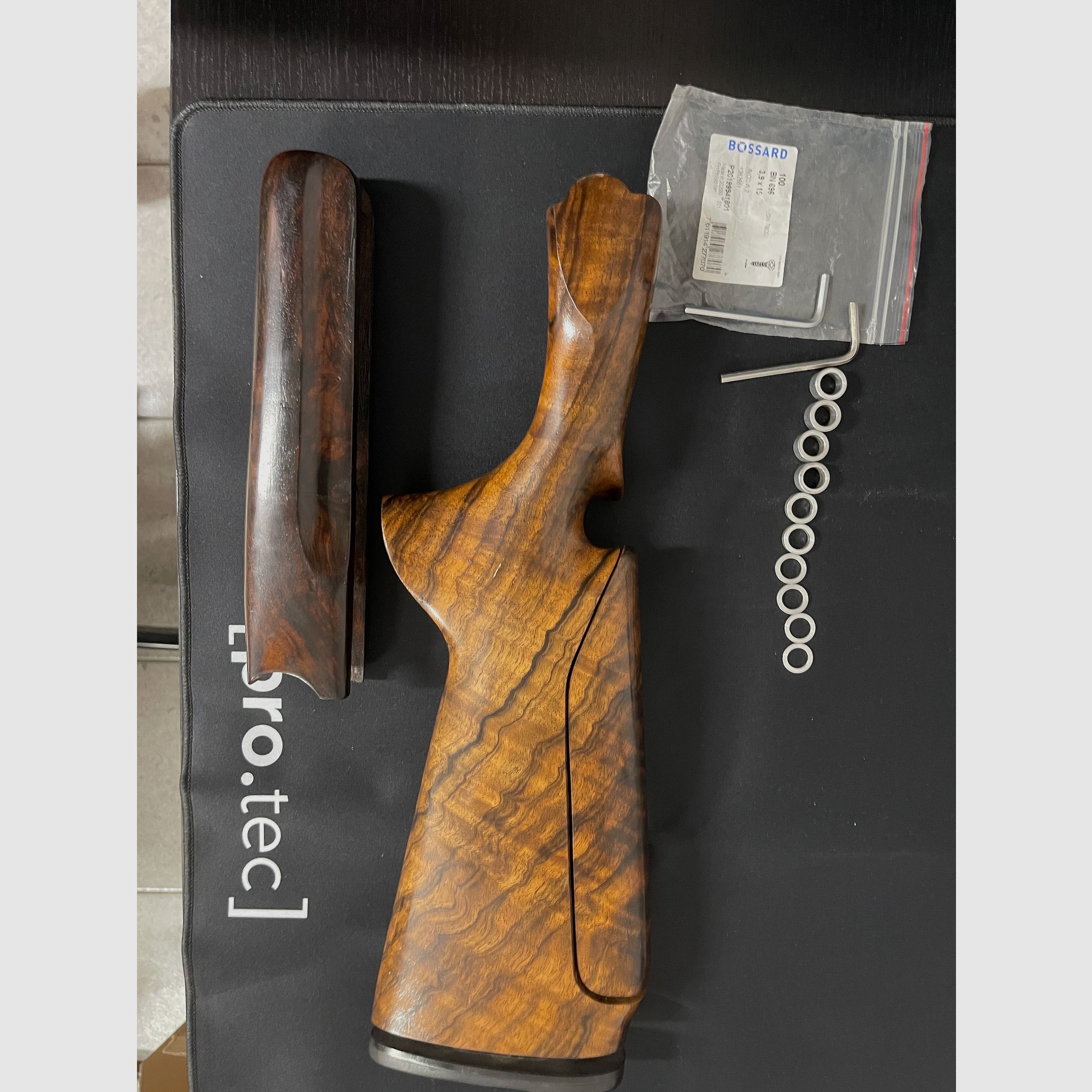 Beretta 682 Gold – Schaftset (Hinterschaft + Vorderschaft, verstellbar, Walnuss, RH)