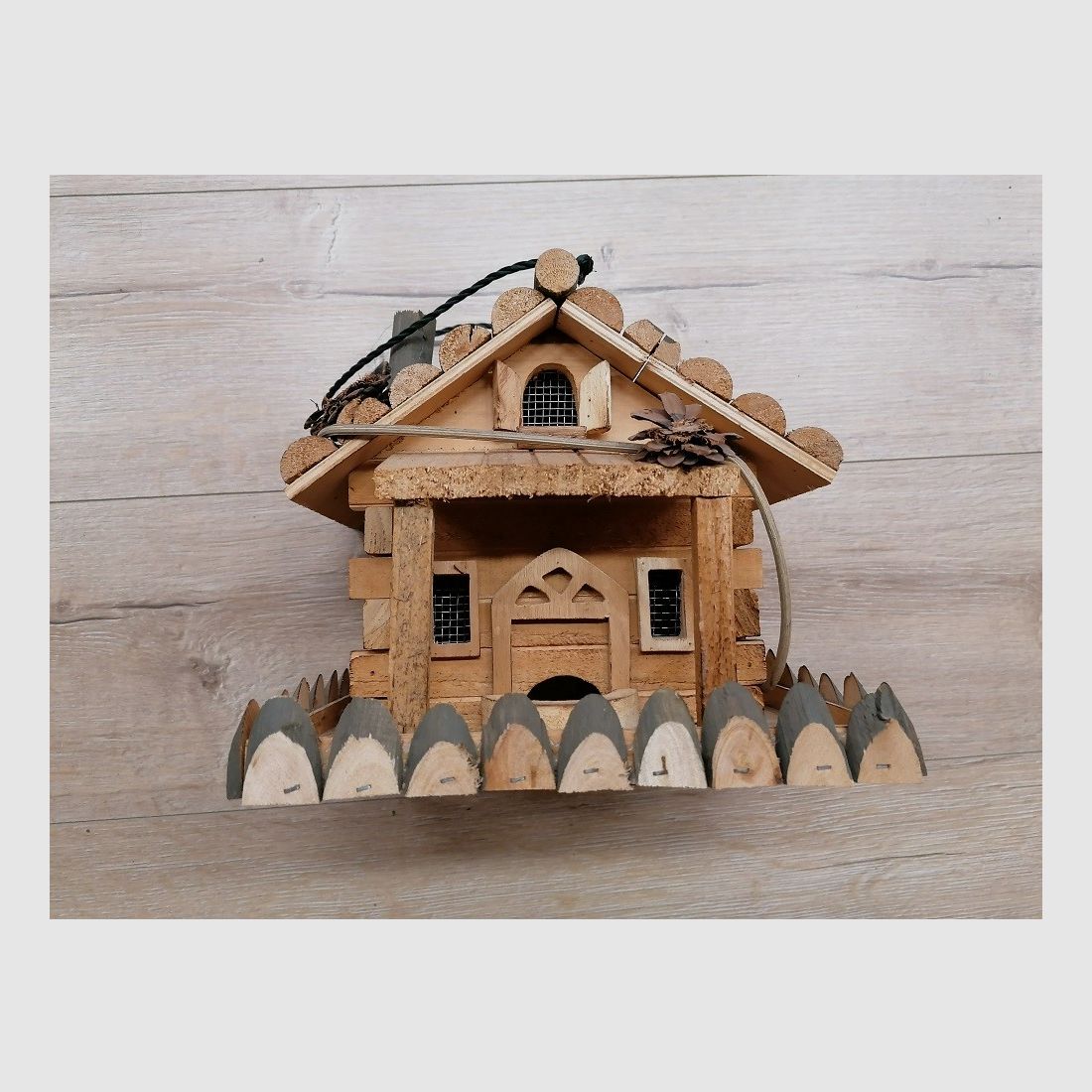 Futterhaus Jäger, Bild 1 von 2