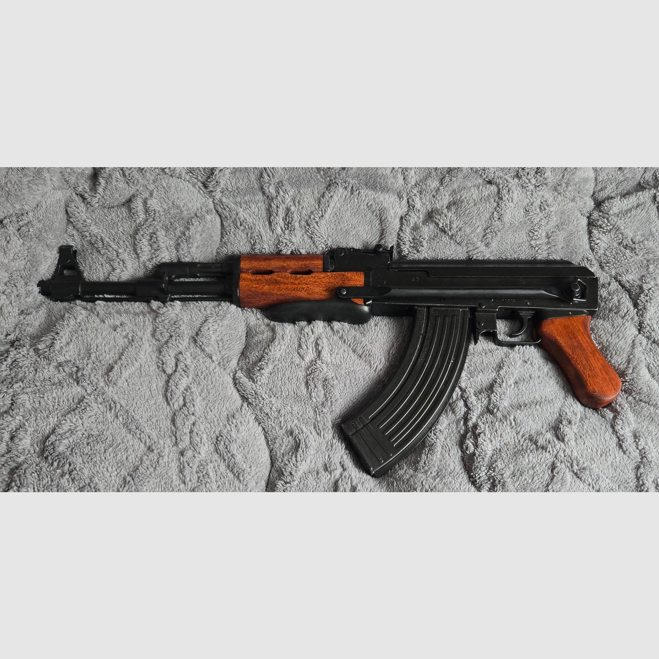 AK 47 Deko Kalaschnikow avec support en métal