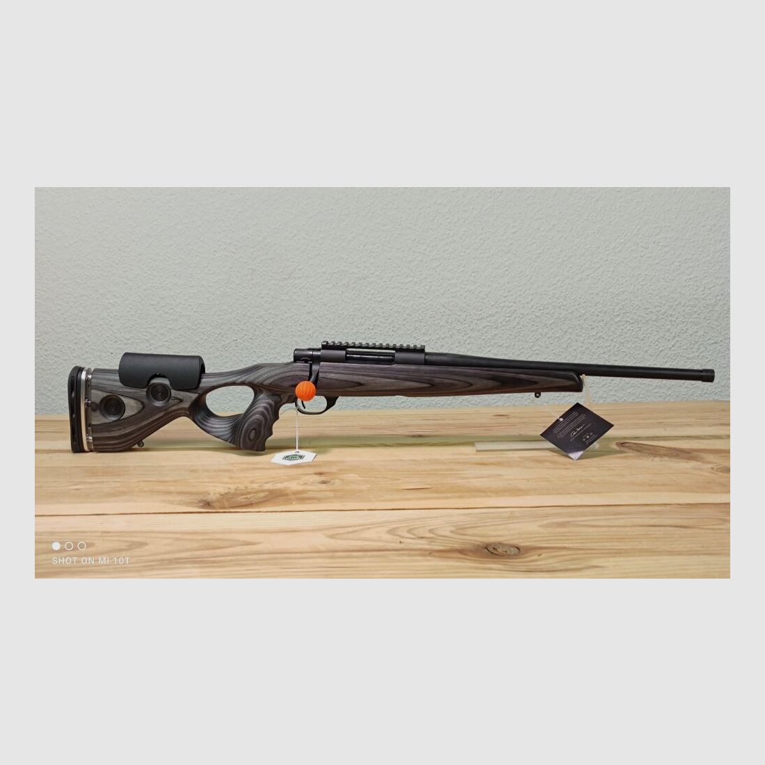 HOWA 1500 Sporter Nordic Wolf, image 1 sur 2