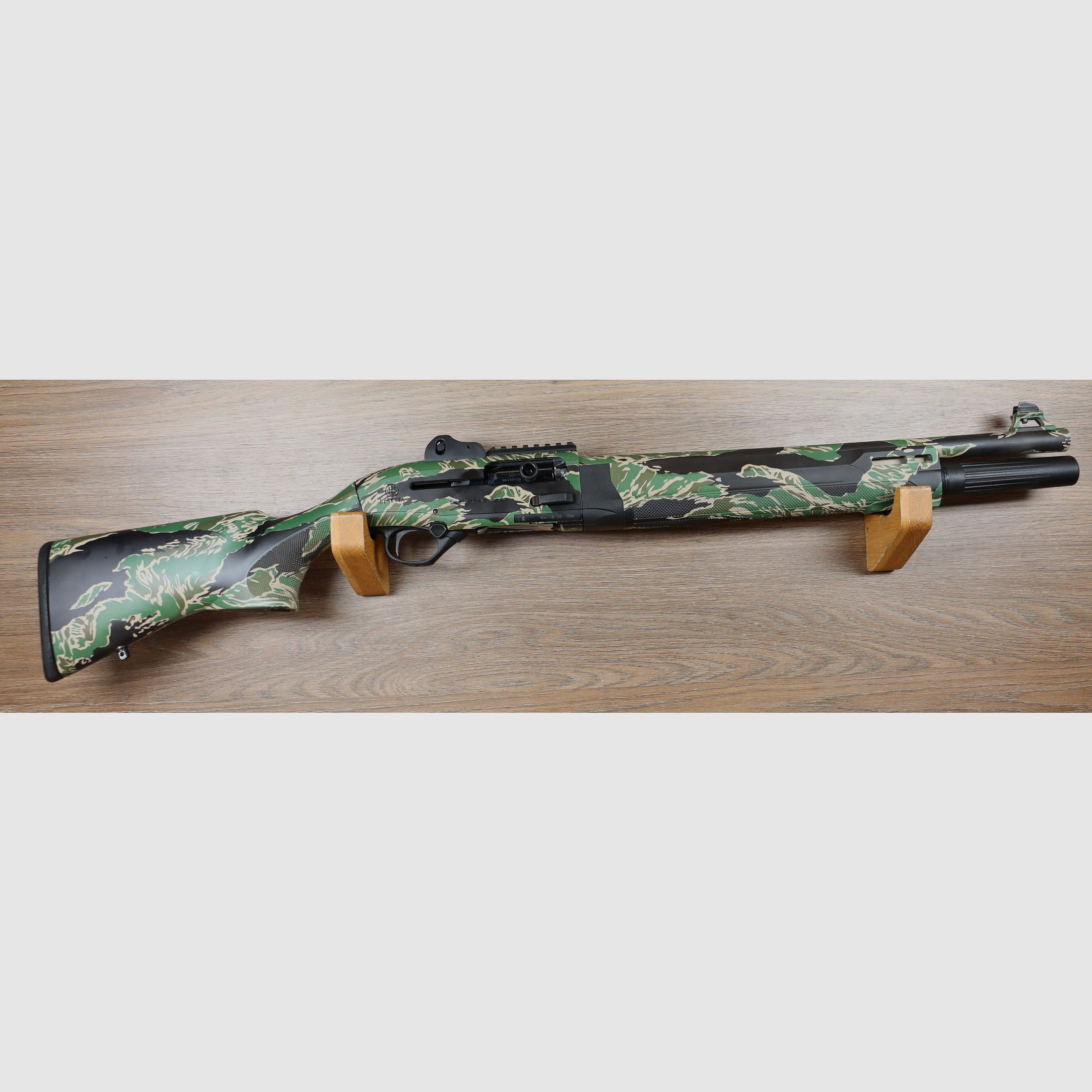 1301 Tactical Gen 2 Camo Tiger Stripe Green 7 rounds, image 1 of 2
