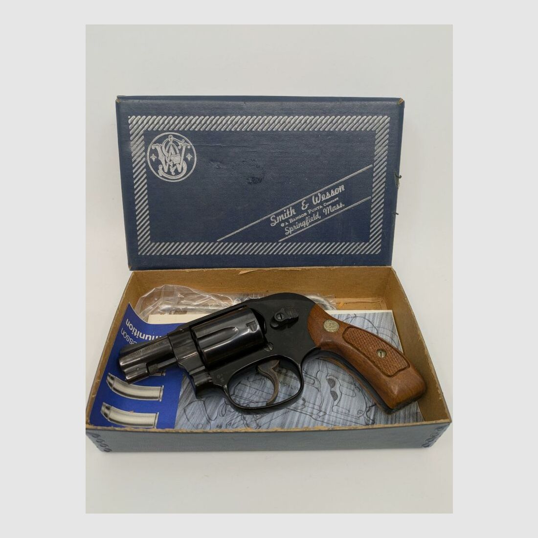 S&W 38