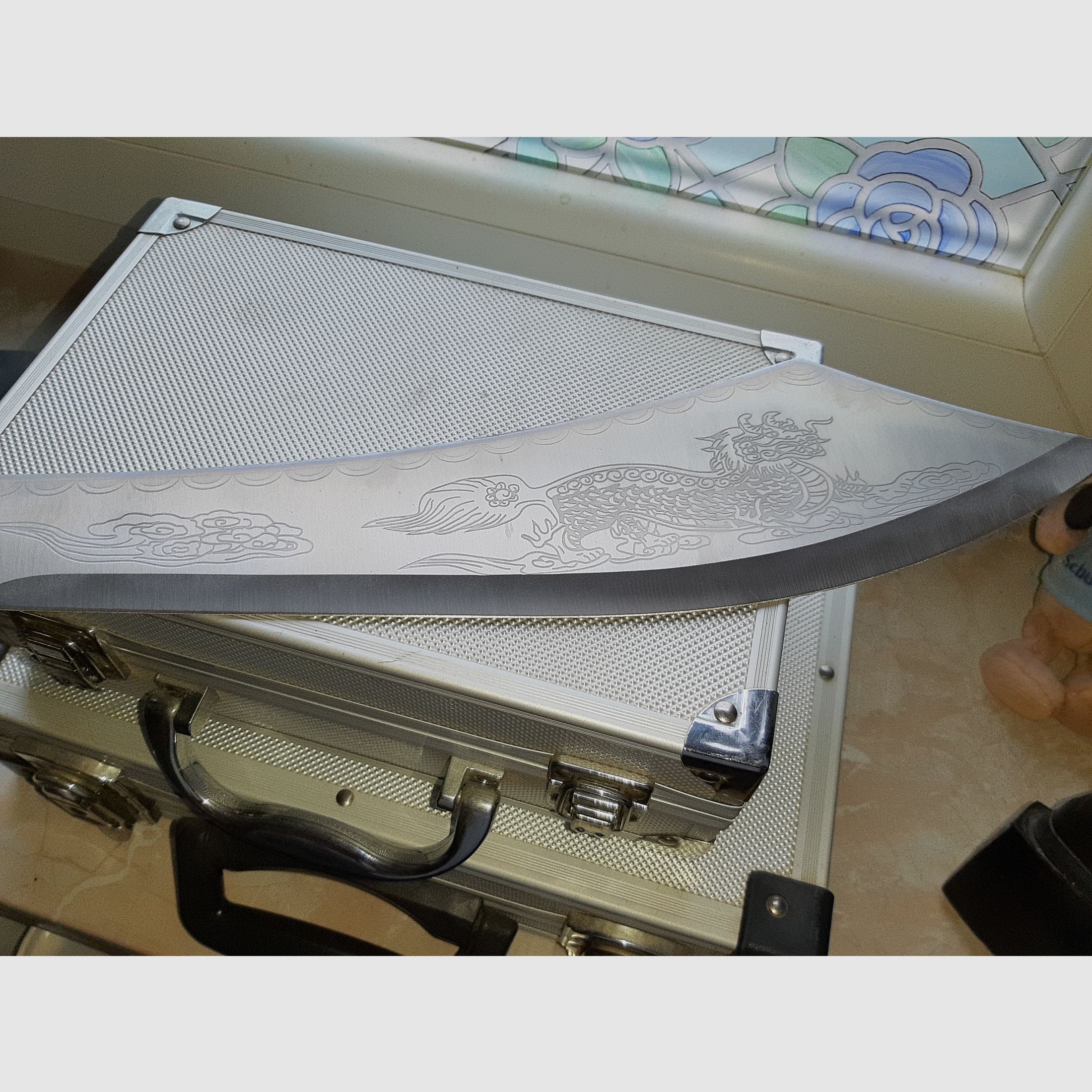 MACHETE,  über 40 Jahre, gestempelt  und ein Chinesisches  DRACHEN  BUSCHMESSER