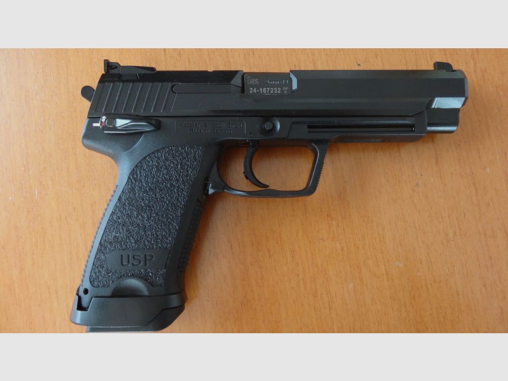 Heckler & Koch pistol: Heckler & Koch, USP Expert Cal. 9mm