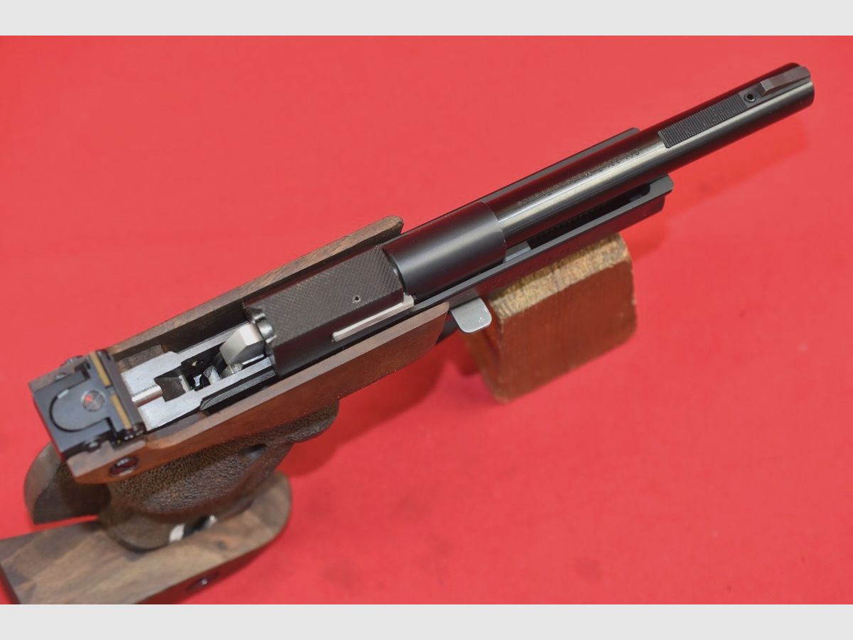 #7997 DES/69-U Pistool, kal. .22lr, afbeelding 10 van 22
