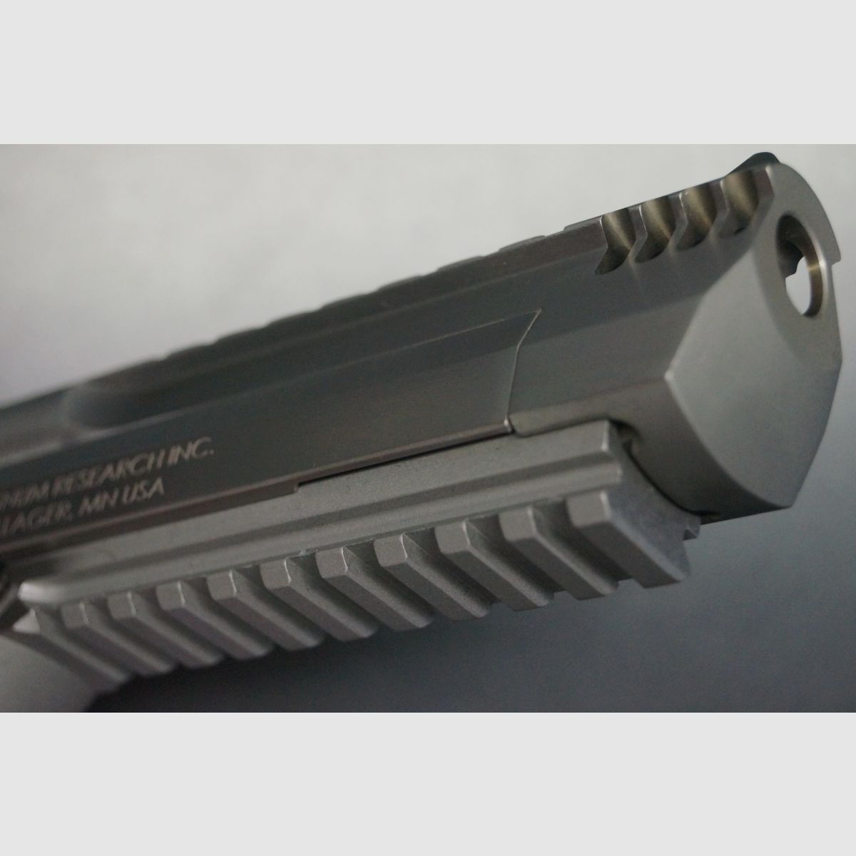 Magnum Research Desert Eagle .50 AE, Bild 2 von 7