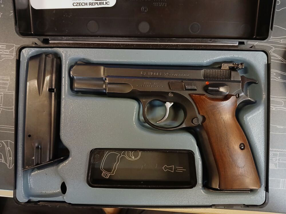 CZ 75
