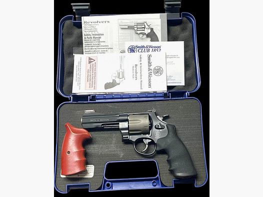 Smith & Wesson Revolver 329 PD .44 Rem. Mag. 